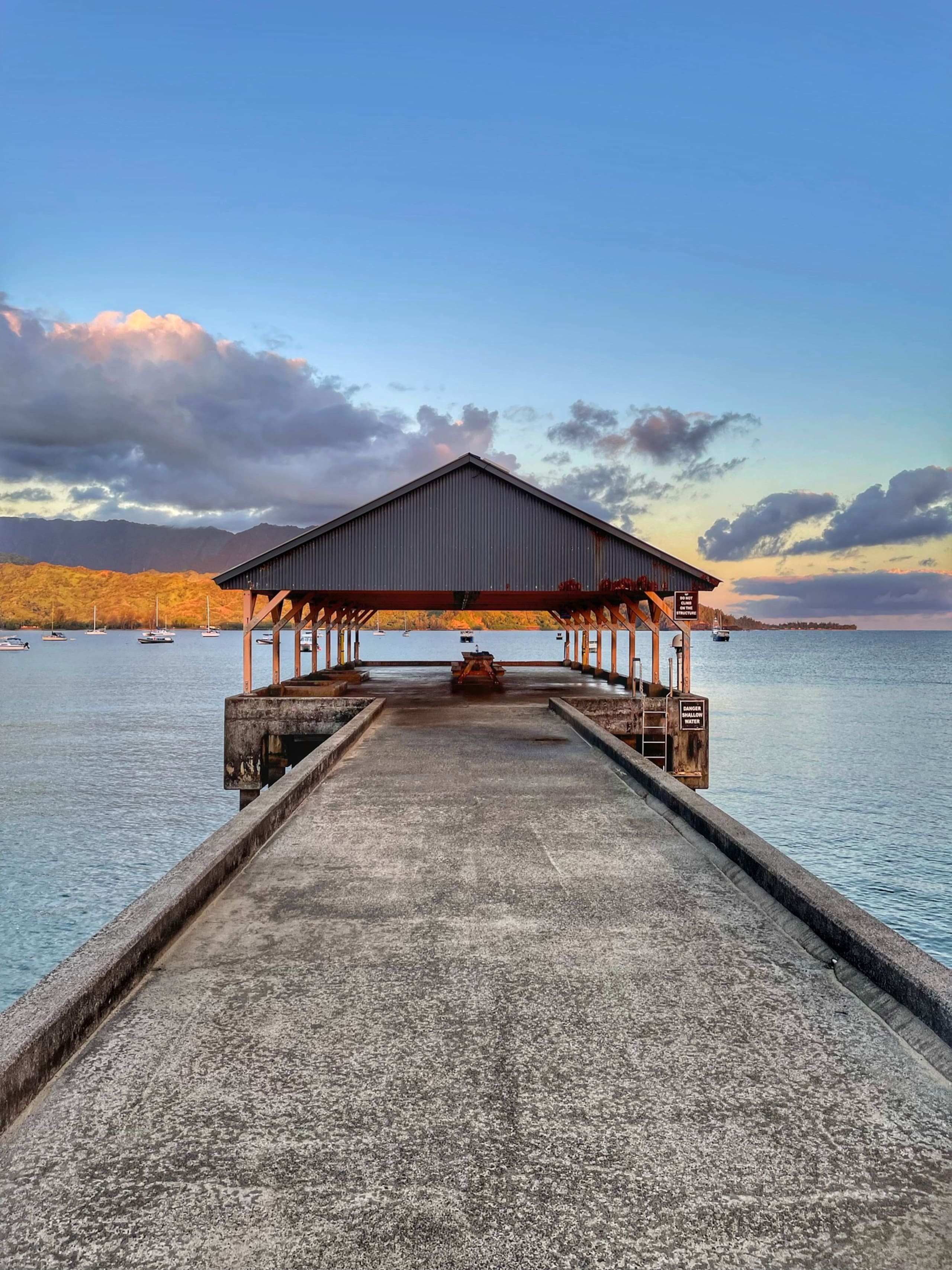 Home in Princeville · ★5.0 · 2 bedrooms · 3 beds · 2 baths - Image 37