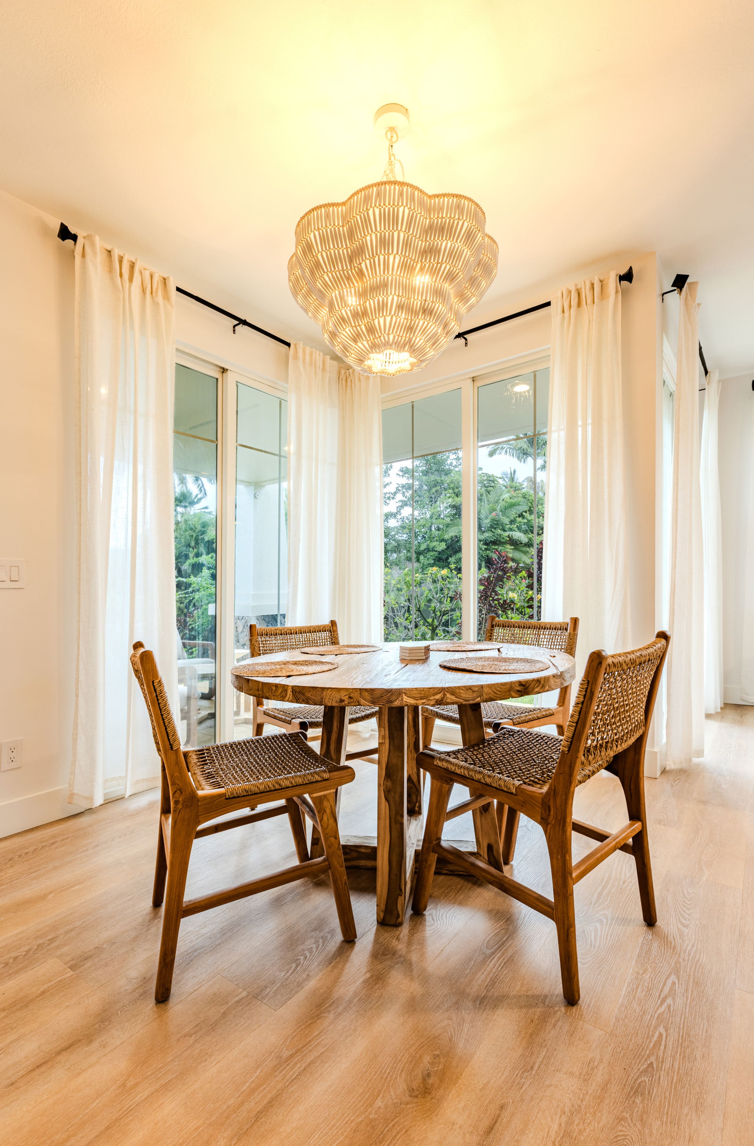 Home in Princeville · ★5.0 · 2 bedrooms · 3 beds · 2 baths - Image 8