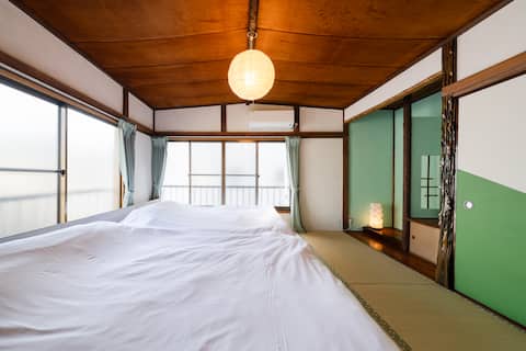 Maximum 10 people / 1 building / 5 minutes from Hirai station / Direct access to Shinjuku and Akihab