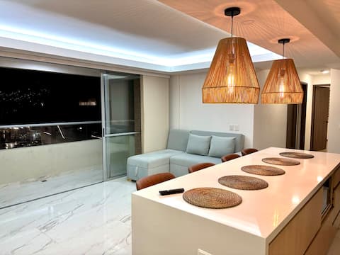 Top Airbnb: Getaway in a Beautiful Spacious 3Bedroom Apartment in Bello