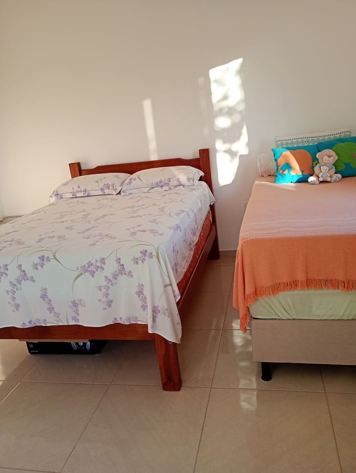 غرفة النوم 1