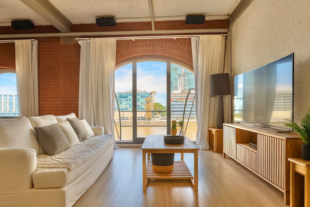 Loft 90 m² River & Skyline Views, fotografía 7 de 19