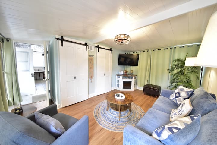 Downtown Bungalow #2 - New Port Richey, FL