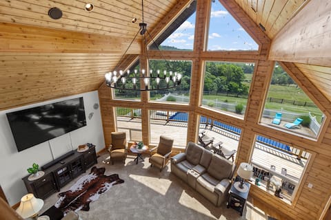 Hocking Hills Cabin | 7BR | Heated Pool, Hot Tub