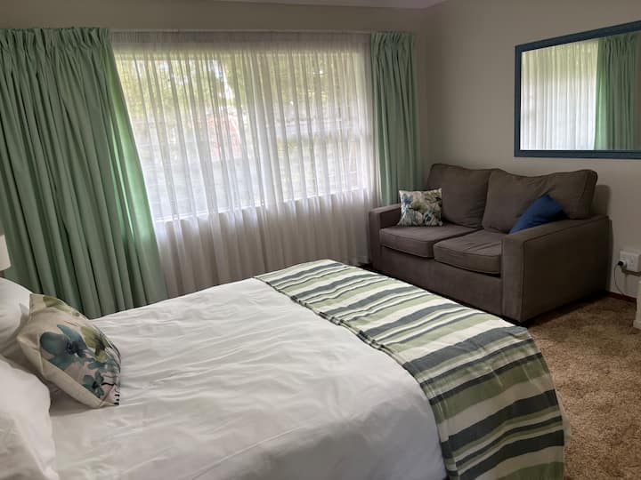 Honey Bee Cottage - Randburg