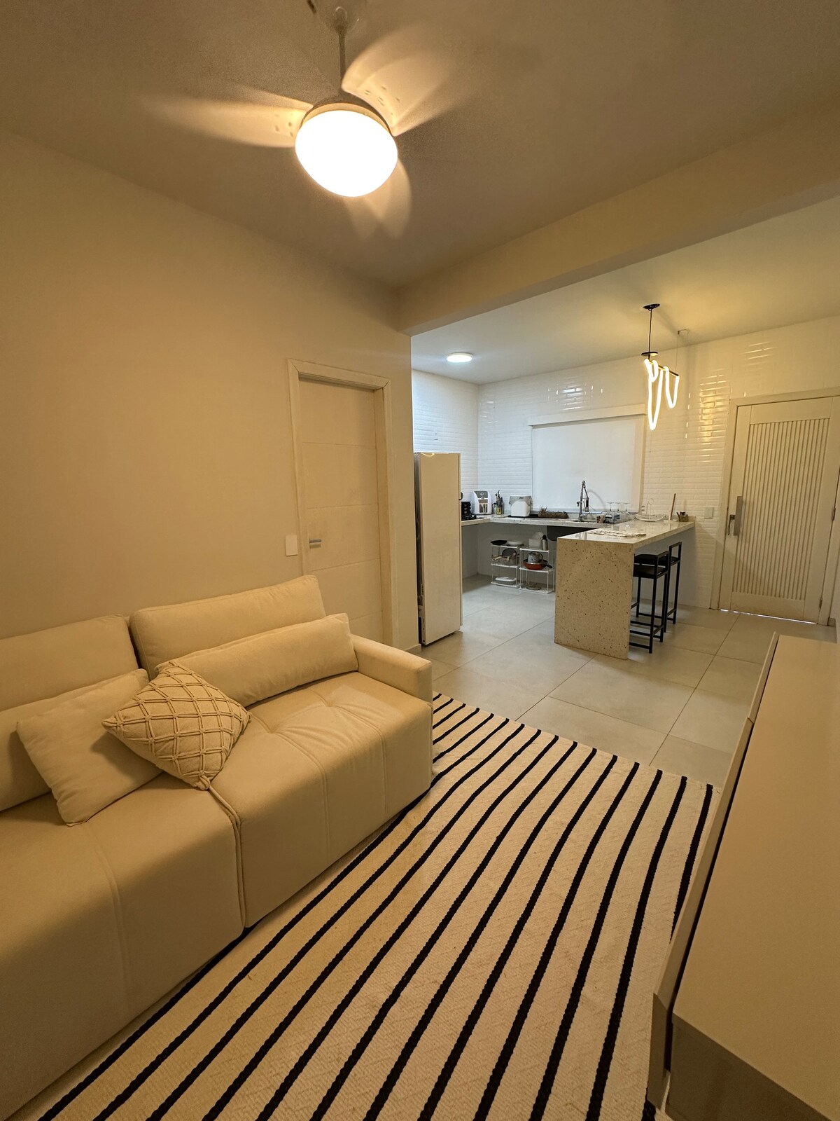 Airbnb em destaque: Casa Manguinhos - VIP Location - Porto da Barra em Armação Dos Búzios