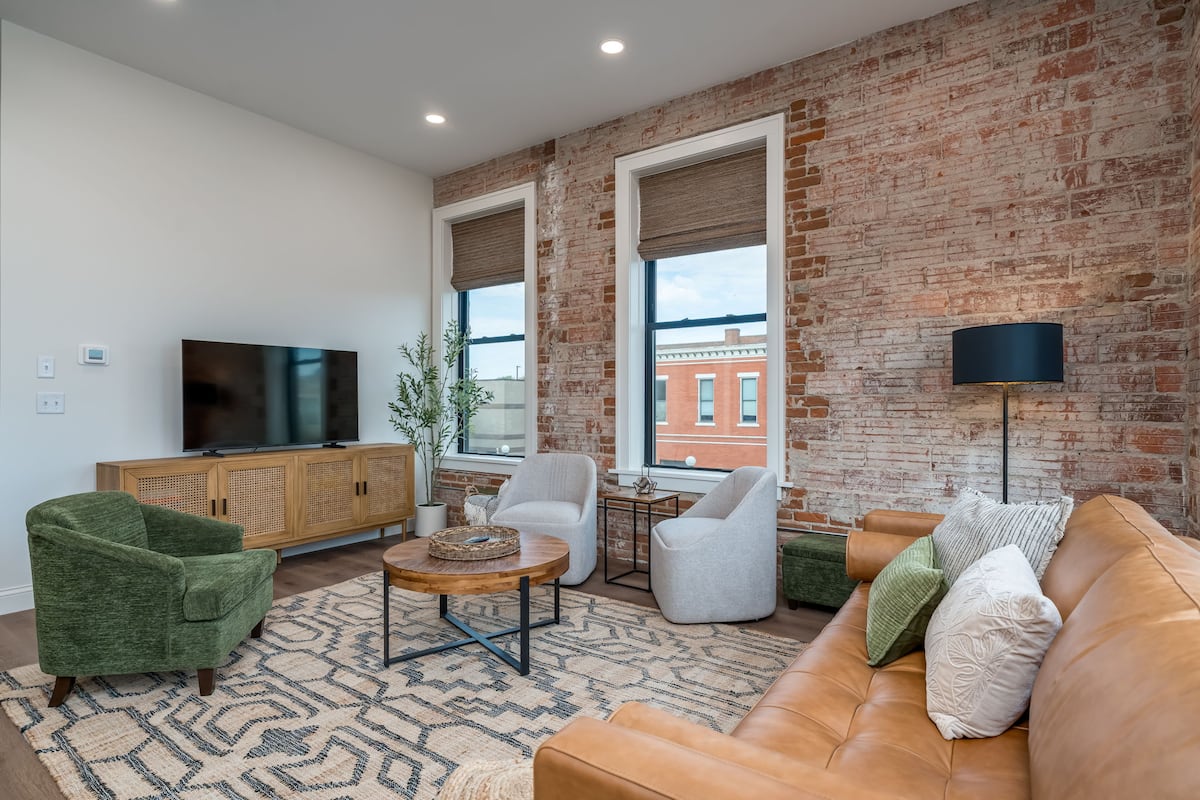 Non-toxic vacation rental kitchen with reverse osmosis drinking water and organic coffee in New Ulm, Minnesota