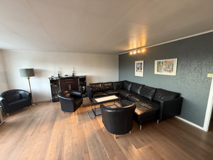 Stort Hus Med Fantastisk Utsikt Og Beliggenhet - Stavanger