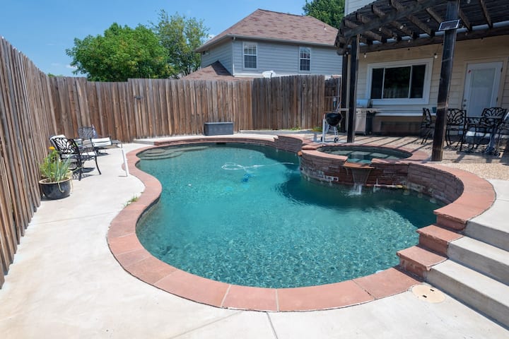 Vineyard Get-away - Frisco, TX