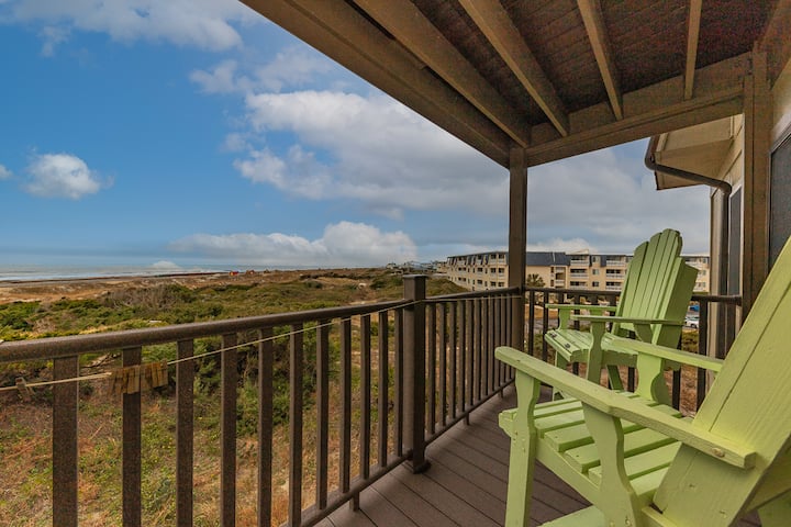 Seashore: Ocean Views • Pool • Classic Coastal - Atlantic Beach, NC