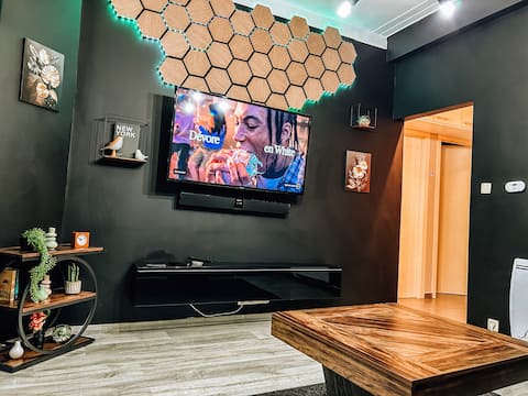 Top Airbnb: Konoha in Saint Josse Ten Noode Sint Joost Ten Node