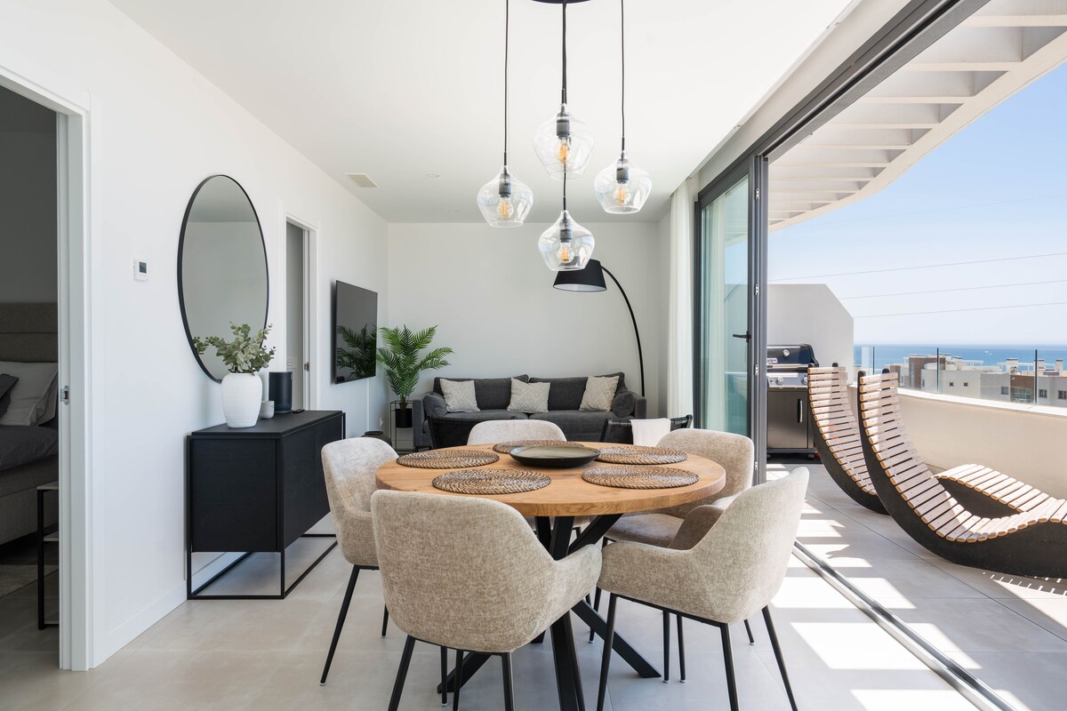 Highest Floor Apartments With Views Reference: Top Floor Sea Views Higuerón West Luxury Stay