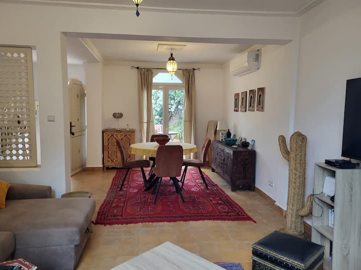Villa De Charme Au Calme à Proximité De La Plage - Agadir