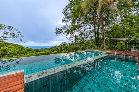 Casa Perla de Ballena, Island view & Infinity pool