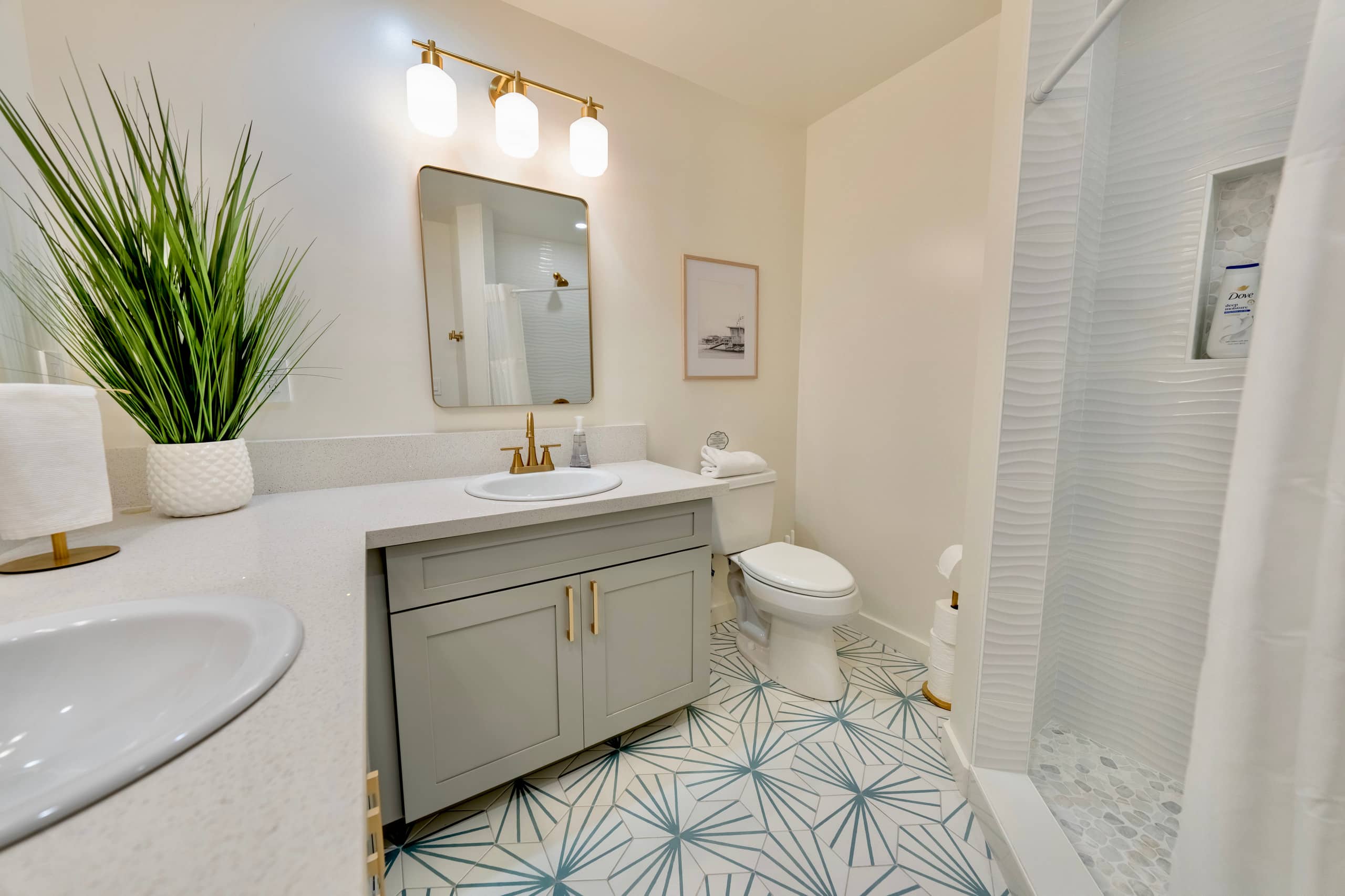 Home in Kahuku · ★5.0 · 4 bedrooms · 7 beds · 2 baths - Image 21