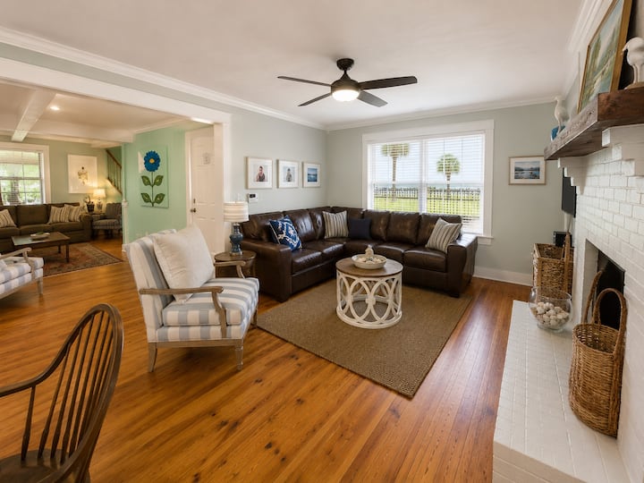 Ocean View, Screened In Porch, New Kitchen, 2 Lr - Mexico Beach, FL