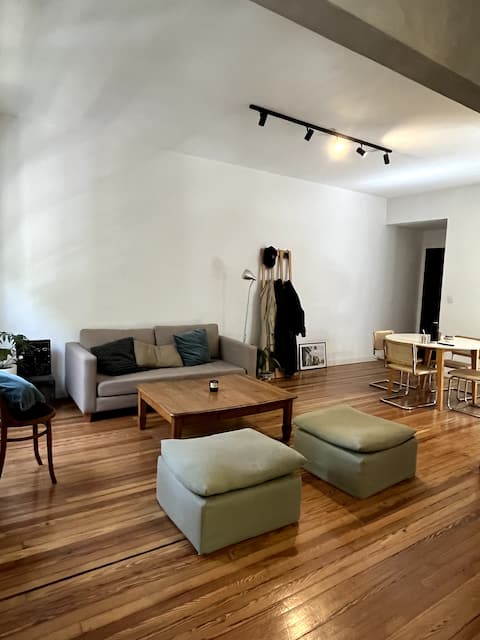 Top performing Airbnb: Modern apartment in Belgrano in Belgrano