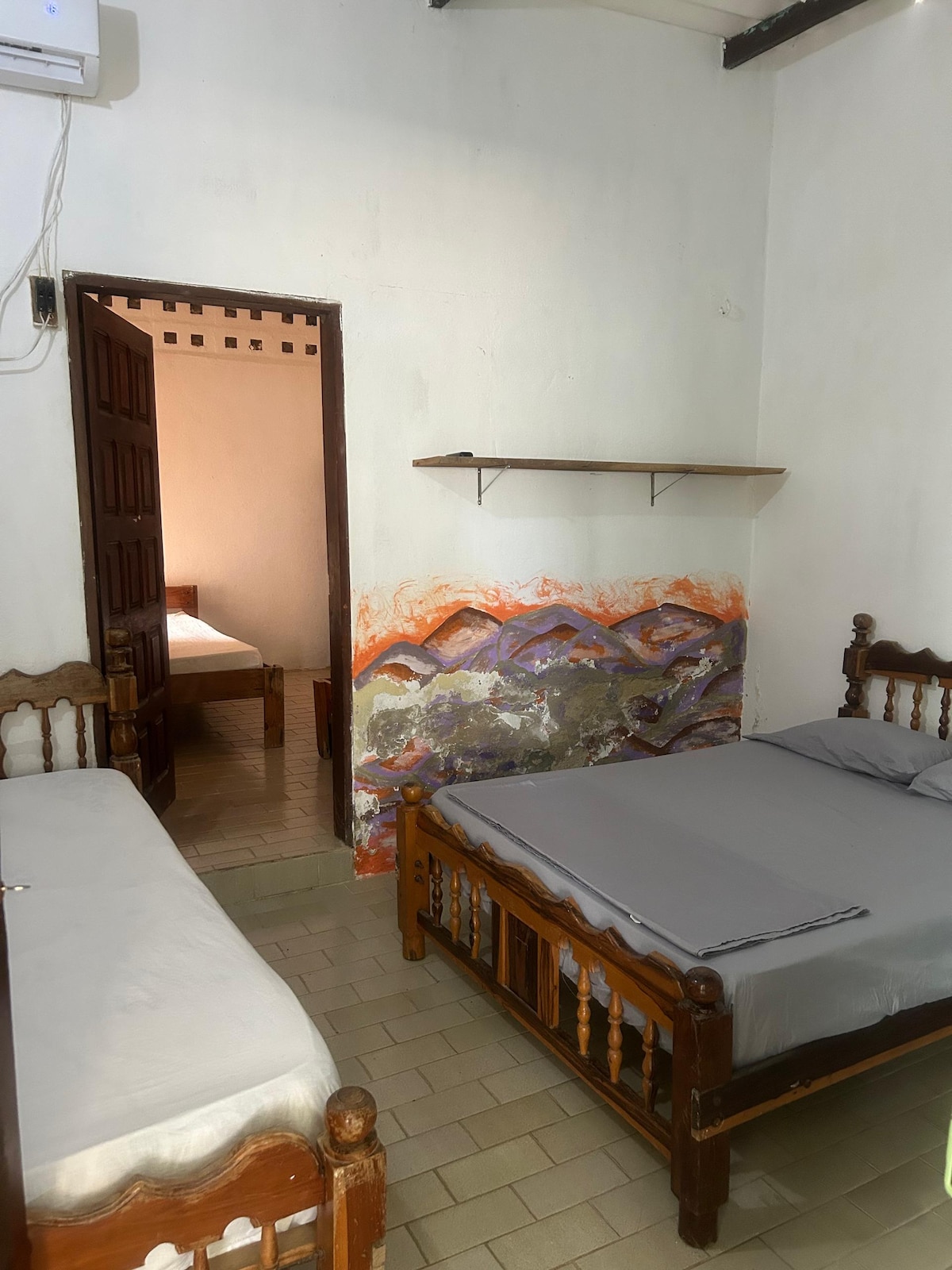 الغرفة 2، تتسع لنوم من 1 إلى 3 أشخاص 