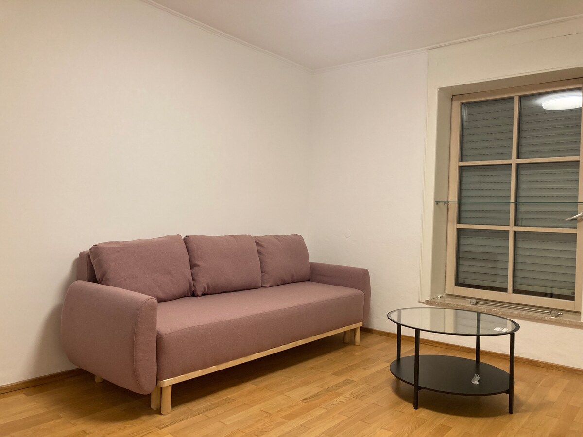 Popular Airbnb listing: Apartment 2 bed rooms 4 persons in Munich Laim in Friedenheim