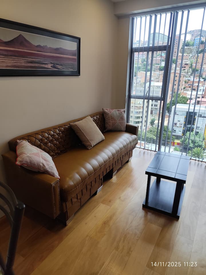 Cómodo Departamento, Con Excelente Vista Obrajes - La Paz, Bolivie