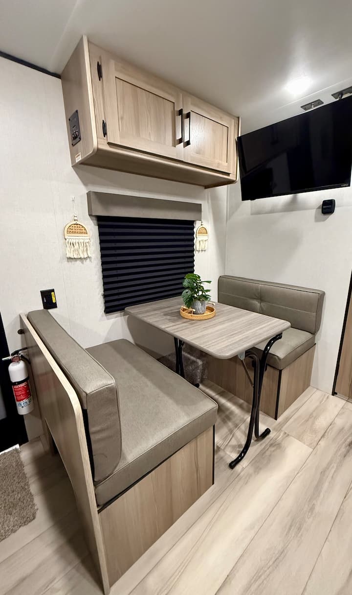 Boho Rv Close To Downtown And Airport - Charleston, SC