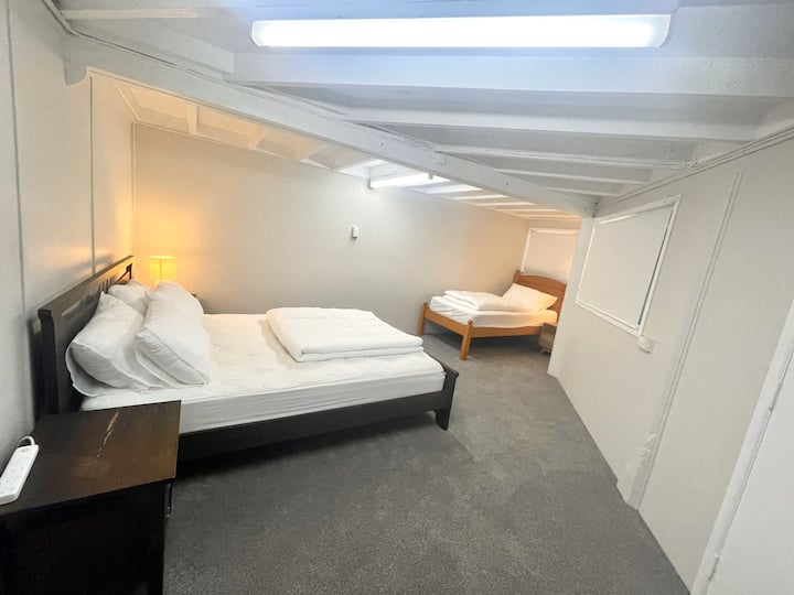 Спална соба 4