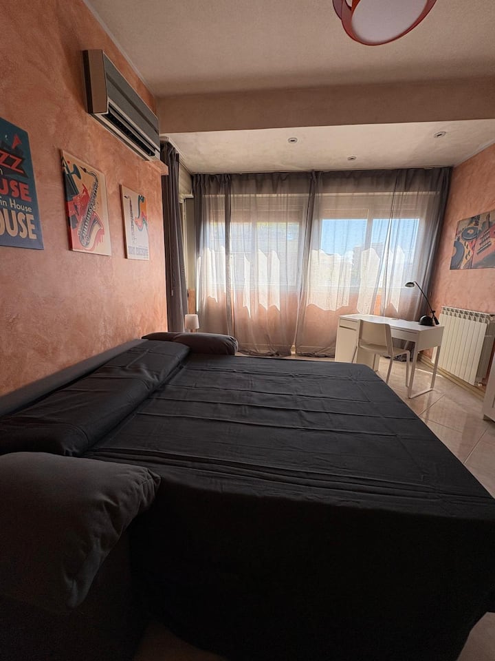 غرفة النوم 2