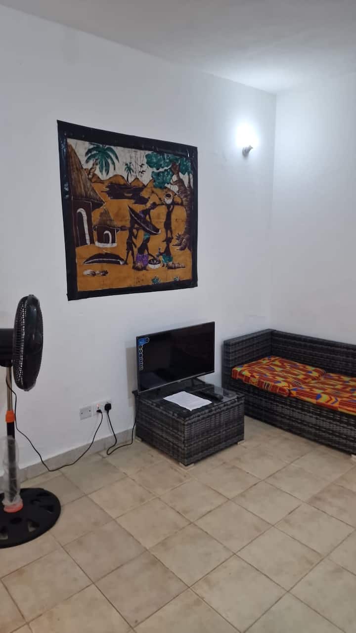 Spacious, Secure, Self Contained Apartment - Freetown
