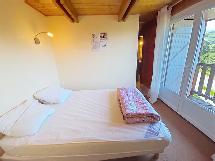 غرفة النوم 1