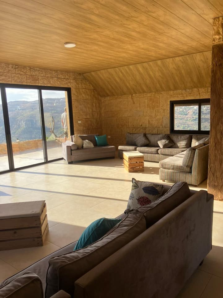 Wind's Garden (Elements Gardens) - Lebanon
