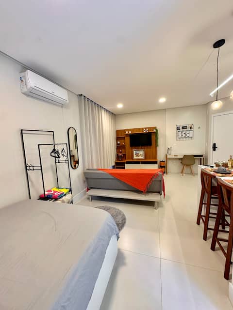 Top performing Airbnb: Cozy studio in Santo Antônio de Lisboa in Florianópolis
