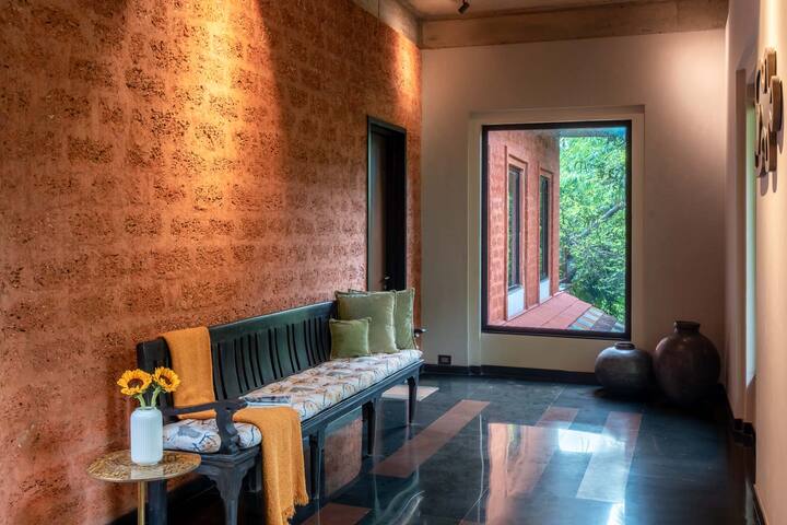 Living room image 8