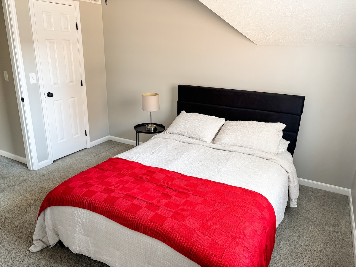 საძინებელი 4