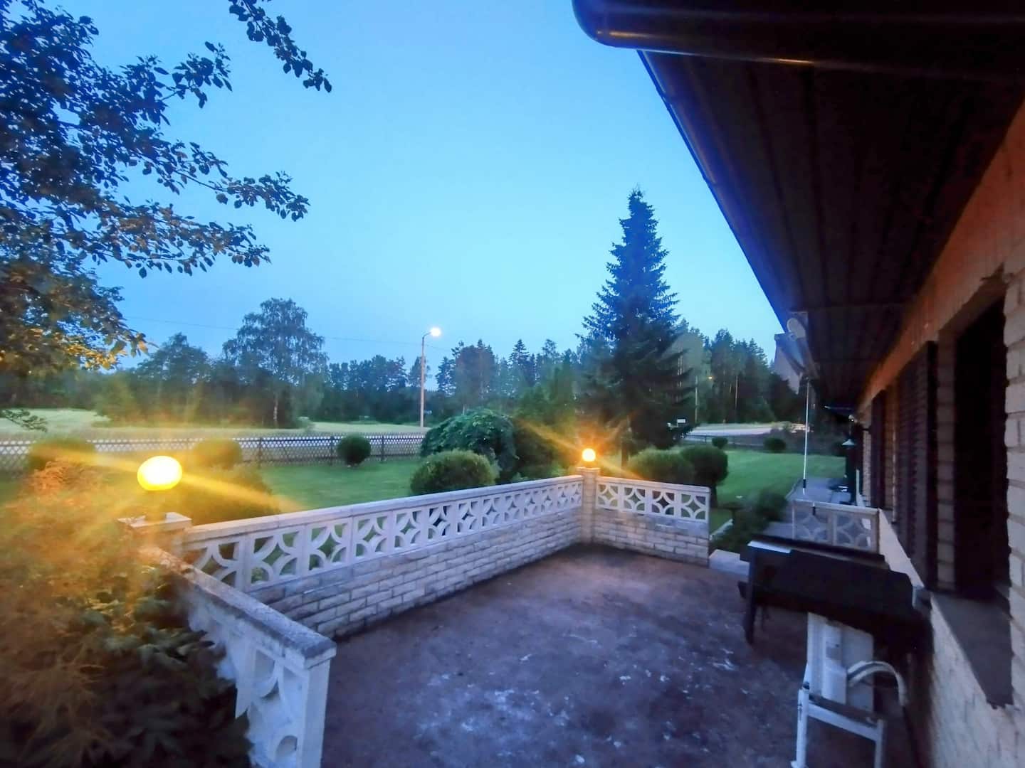 Villa Lovisa. Idollinen Perhe Huvila 5