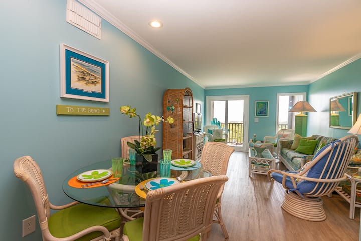 Sea Dreams: 2-night Beach Getaway | Linens - Atlantic Beach, NC