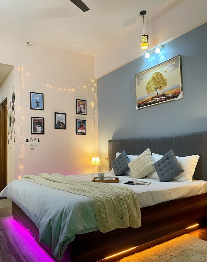 Modern Studio Stay in Gr. Noida – by The X-Stay - Airbnb