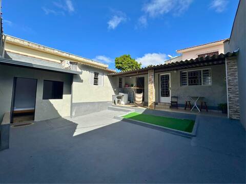Complete, Safe and Cozy House in Downtown
