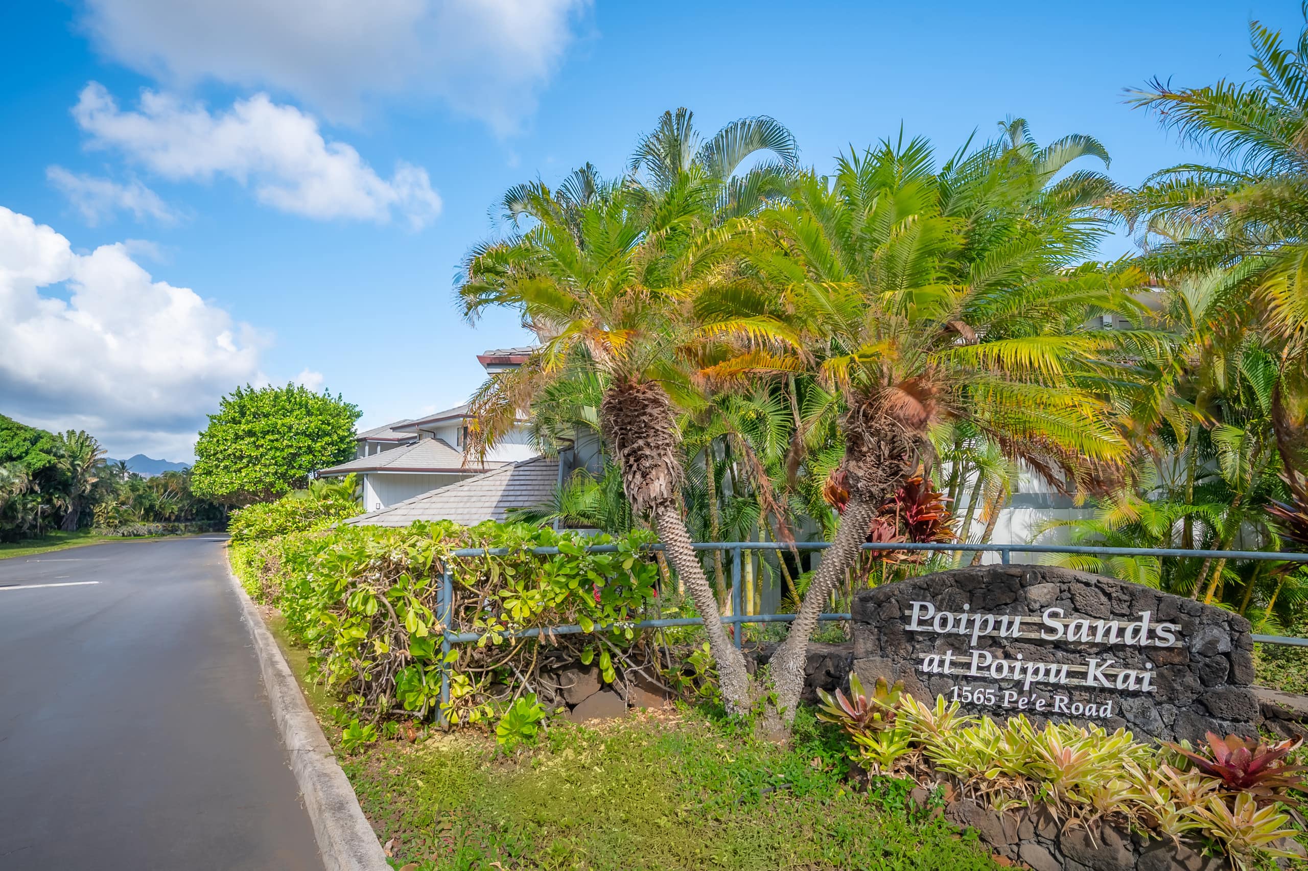 Poipu Sands Unit 514 Oceanfront 2 Bedroom 2 Bath - Image 29