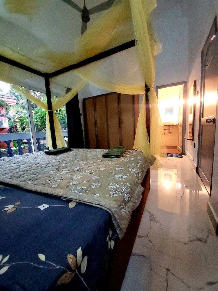 Bedroom 1 image 1