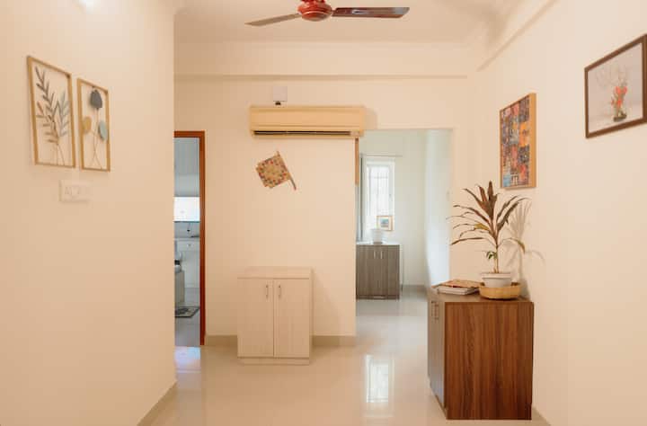 Charming 4 Bedroom House: 2nd Floor (Full Flat) - Kolkata