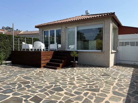 Top Airbnb: Casa Porta da Seca, garden and barbecue in Rías Baixas en Poio