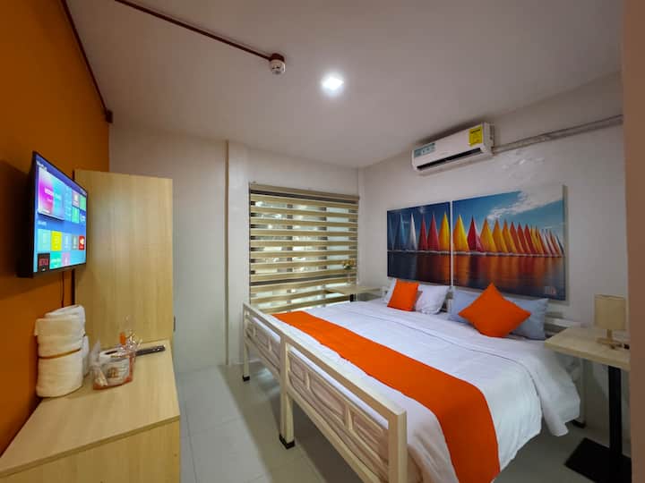 Deluxe King Suite With Flat Screen Tv - Dasmariñas