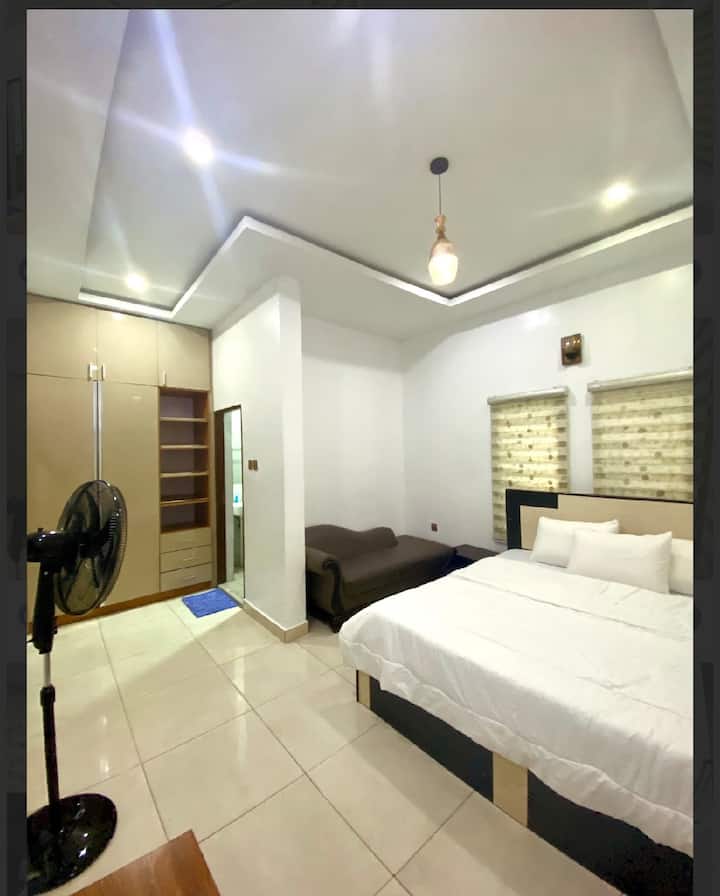 საძინებელი 2