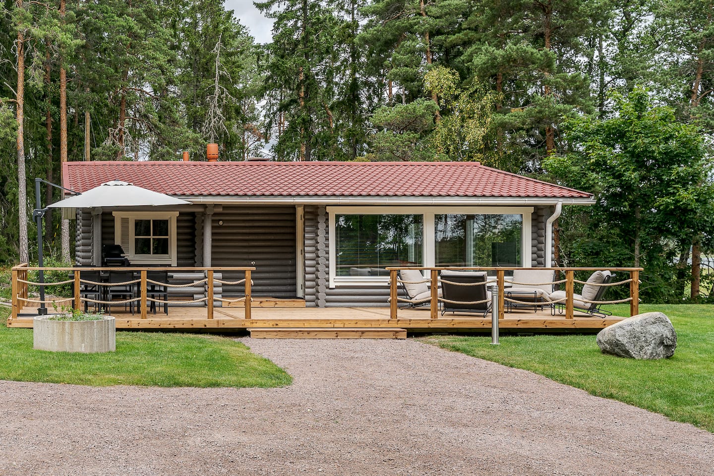 Laadukas Merenrantamökki Huippusijainnilla! 4