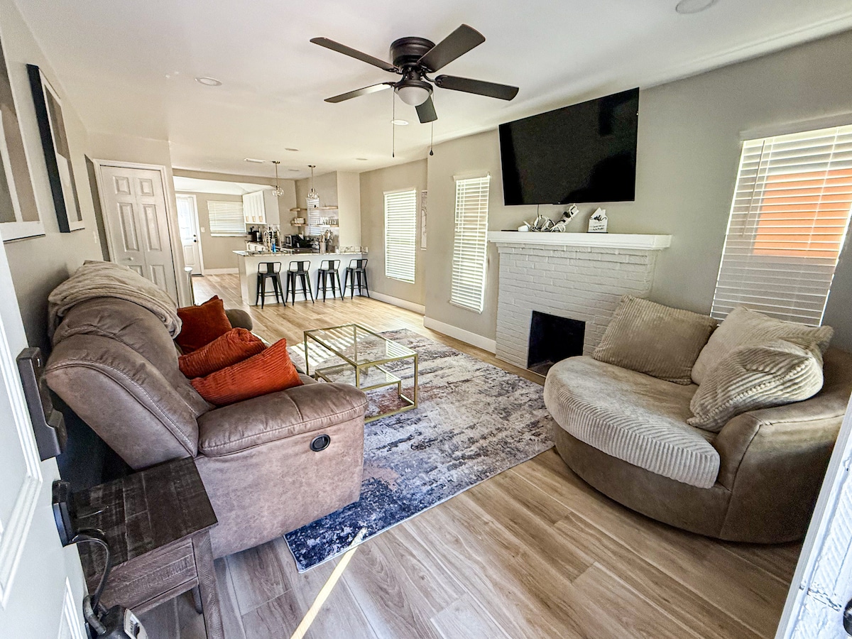 Top performing Airbnb: Vintage Charm Meets Modern Comfort • Near Downtown in Ybor Heights