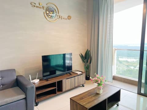 Hijauan Medini by WL Stay, Legoland, Netflix