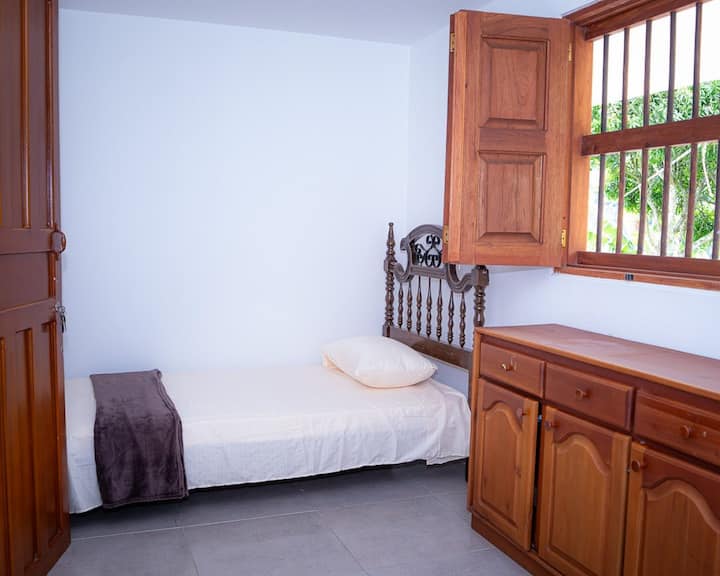 غرفة النوم 1