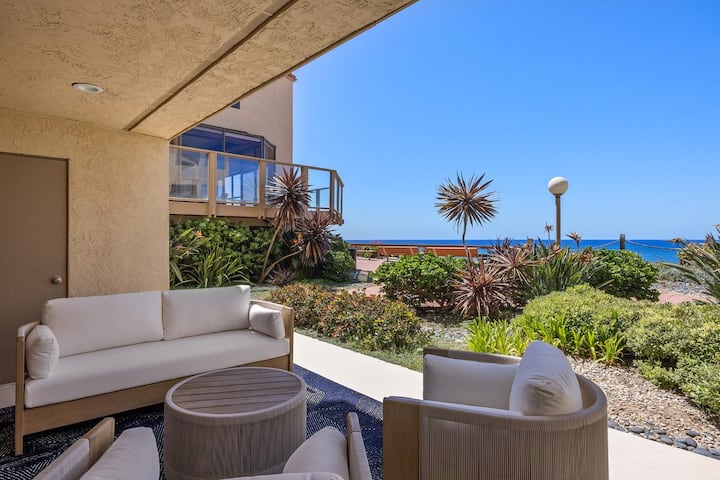 Solana Tides - New! Remodeled Oceanfront Condo - Del Mar, CA