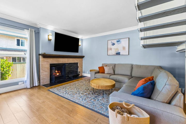 San Diego 3 Br: Laundry In-unit, Pool, Ac, Parking - San Diego, CA