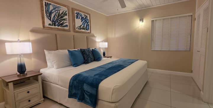 ห้องนอนกลาง 